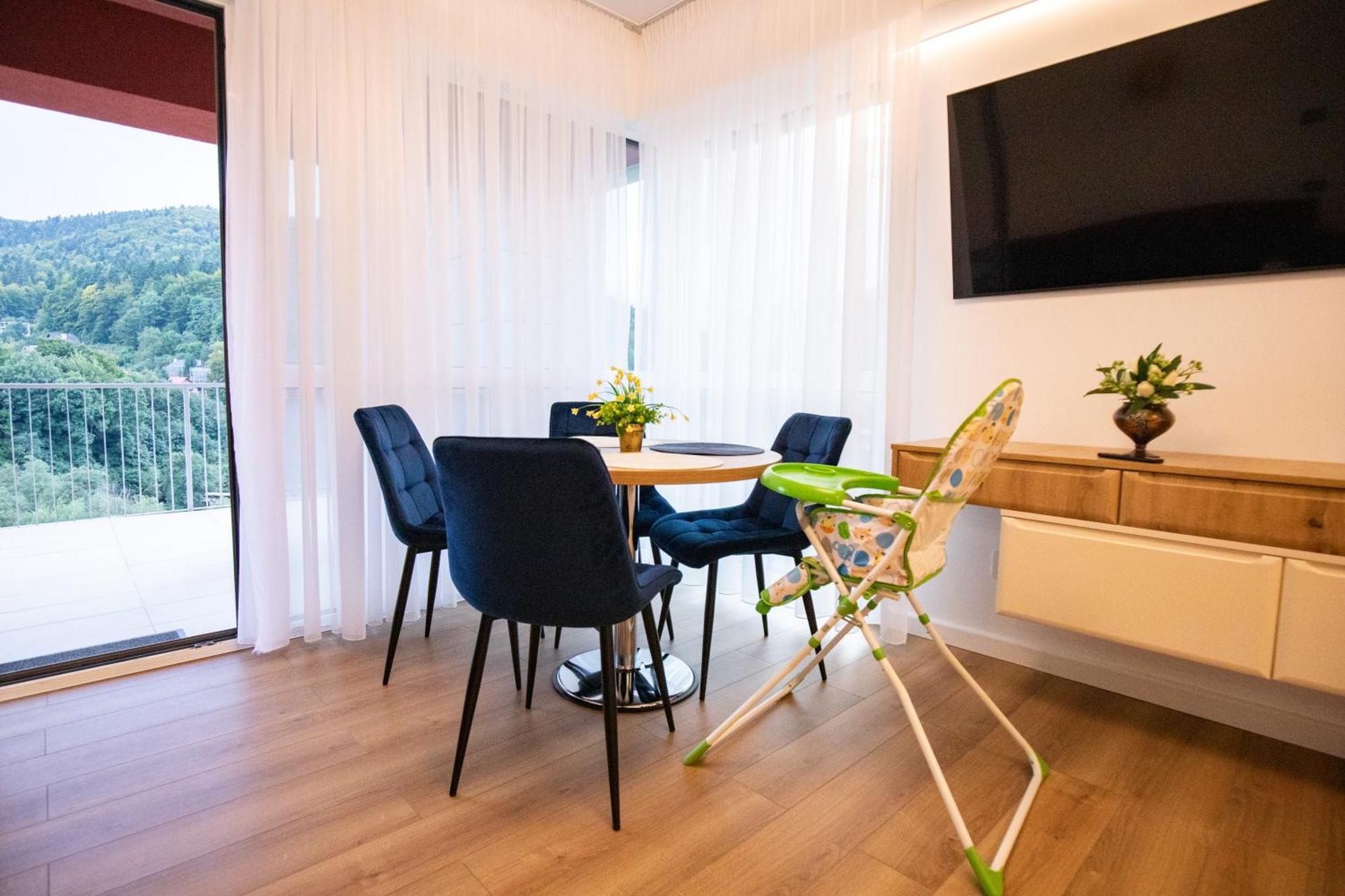 Top View Apartment Sinaia Esterno foto