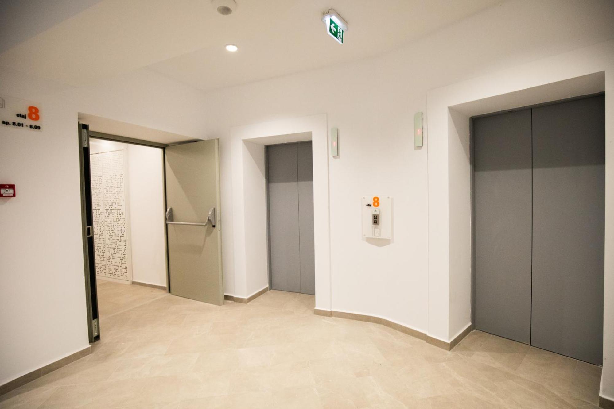 Top View Apartment Sinaia Esterno foto