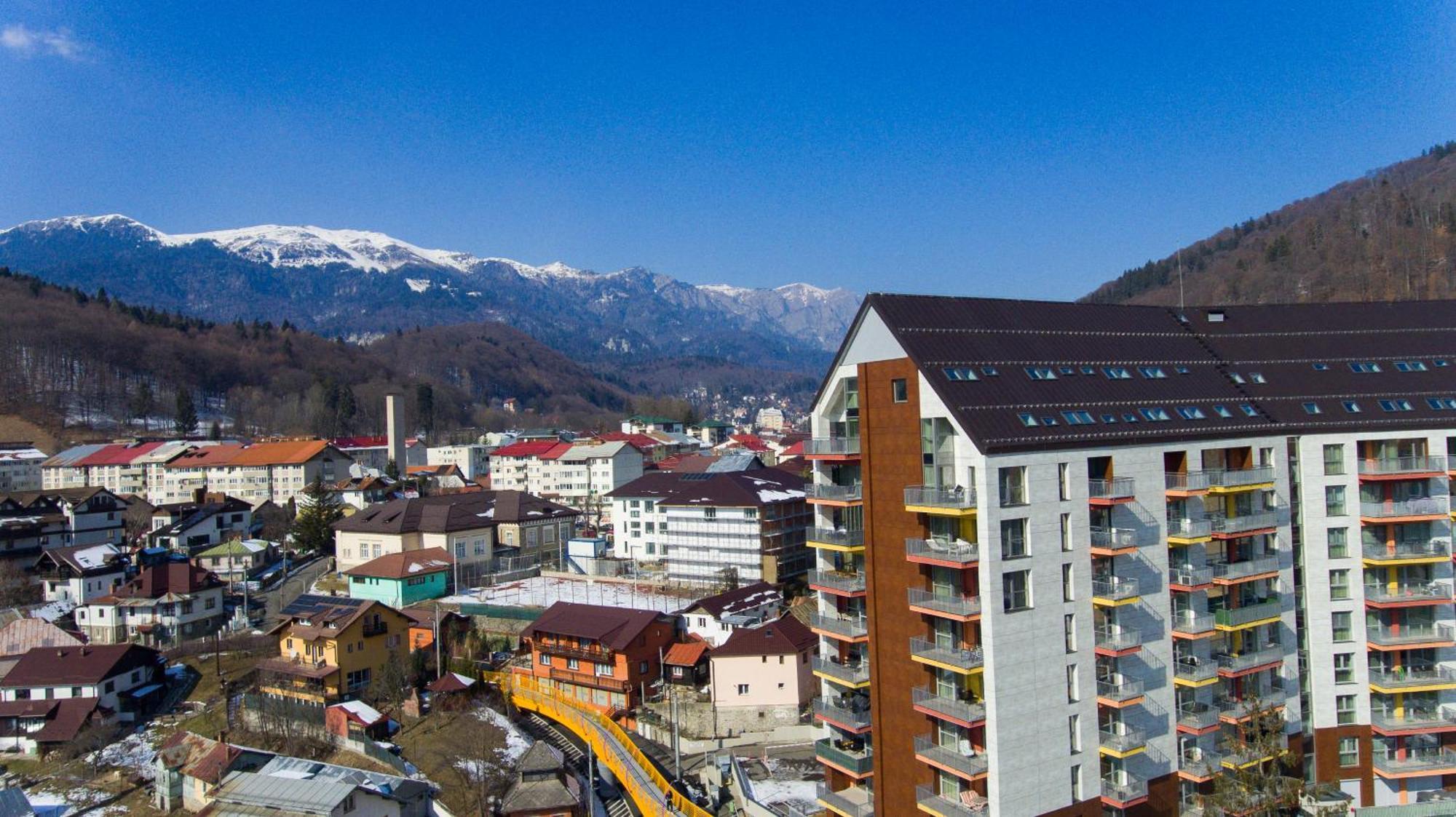 Top View Apartment Sinaia Esterno foto